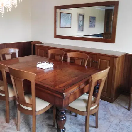 Acantilados De Papel Moras